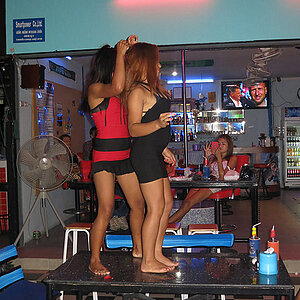 2014-05-03 Smurf Bar