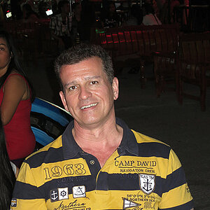 2014-05-04 Smurf Bar