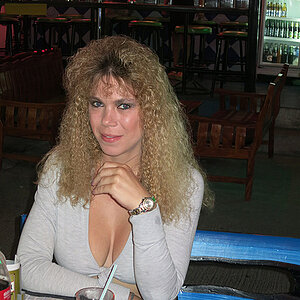 2014-05-05 Smurf Bar