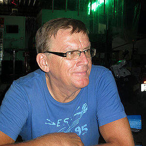 2014-05-05 Smurf Bar