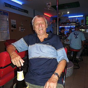 2014-05-06 Smurf Bar