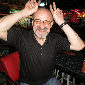 2014-05-07 Smurf Bar