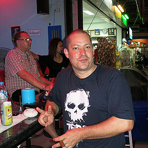 2014-05-09 Smurf Bar