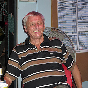 2014-05-09 Smurf Bar