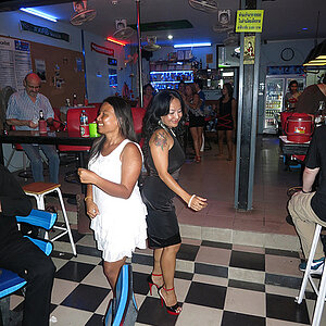 2014-05-09 Smurf Bar