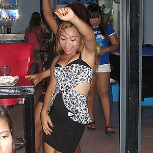 2014-05-09 Smurf Bar