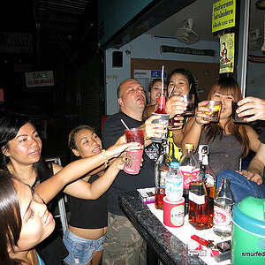 2014-05-10 Smurf Bar