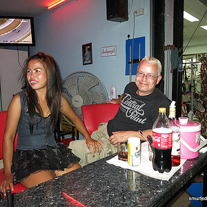 2014-05-11 Smurf Bar