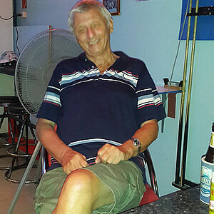 2014-05-15 Smurf Bar