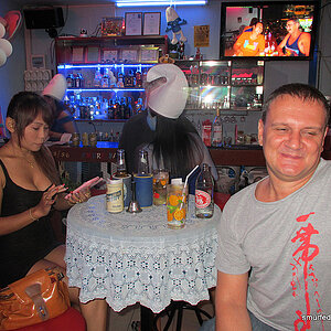 2014-05-17 Smurf Bar