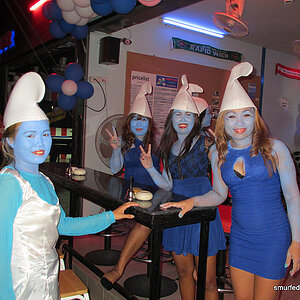 2014-05-17 Smurf Bar