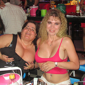 2014-05-17 Smurf Bar