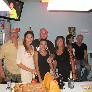 2014-05-17 Smurf Bar