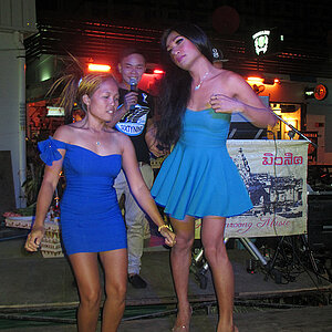 2014-05-17 Smurf Bar