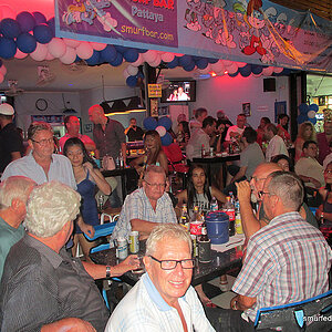 2014-05-17 Smurf Bar