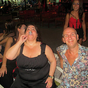 2014-05-17 Smurf Bar