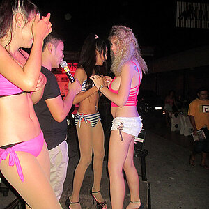 2014-05-17 Smurf Bar