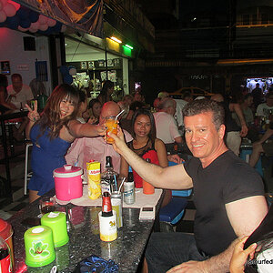 2014-05-17 Smurf Bar