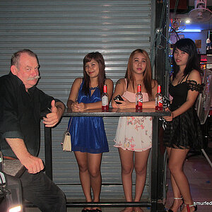 2014-05-17 Smurf Bar