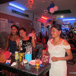 2014-05-17 Smurf Bar