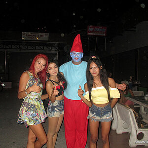 2014-05-17 Smurf Bar