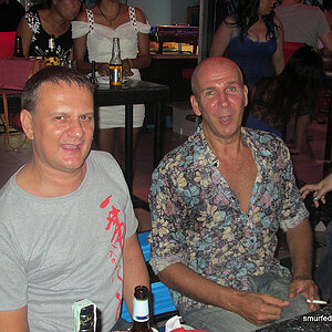 2014-05-17 Smurf Bar