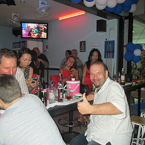2014-05-17 Smurf Bar