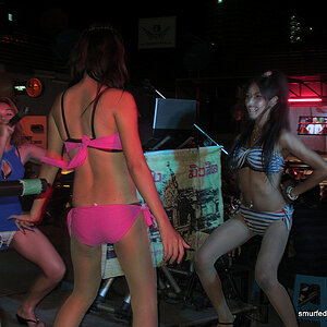 2014-05-17 Smurf Bar