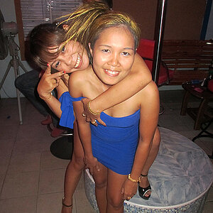 2014-05-17 Smurf Bar