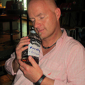 2014-05-17 Smurf Bar