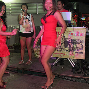 2014-05-17 Smurf Bar