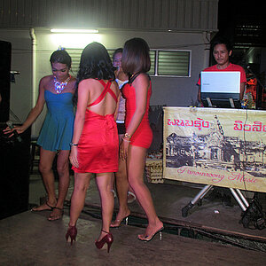 2014-05-17 Smurf Bar