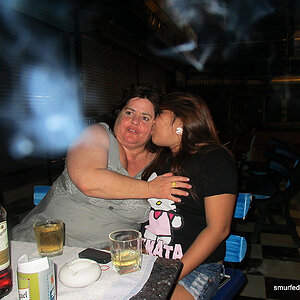 2014-05-19 Smurf Bar