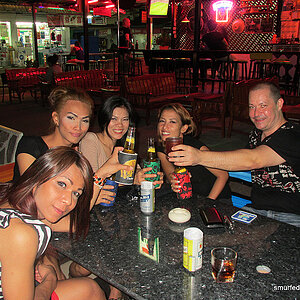 2014-05-19 Smurf Bar