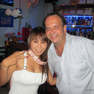 2014-05-20 Smurf Bar