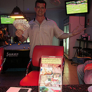 2014-05-20 Smurf Bar