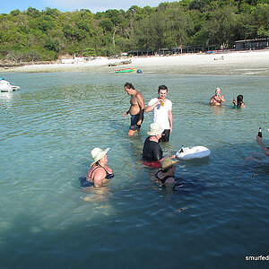 2014-05-22 Smurf Bar