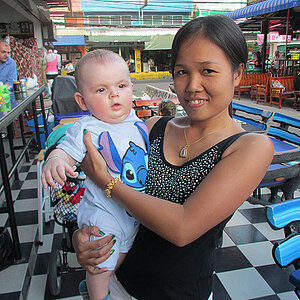 2014-05-23 Smurf Bar