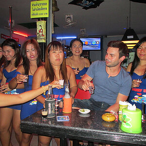 2014-05-23 Smurf Bar