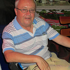 2014-05-23 Smurf Bar