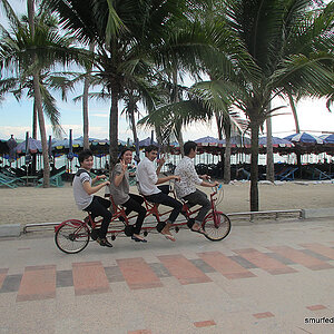 2014-05-24 Smurf Bar