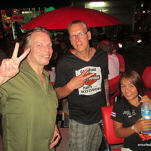 2014-05-25 Smurf Bar