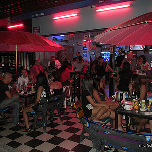 2014-05-25 Smurf Bar