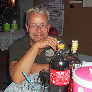 2014-05-25 Smurf Bar