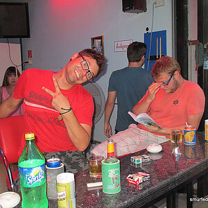 2014-05-27 Smurf Bar