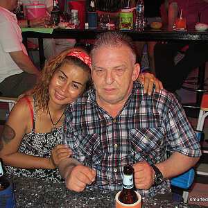 2014-05-27 Smurf Bar