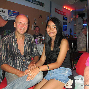 2014-05-27 Smurf Bar