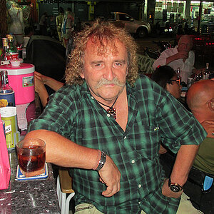 2014-05-27 Smurf Bar