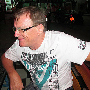 2014-05-28 Smurf Bar