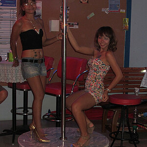 2014-05-28 Smurf Bar